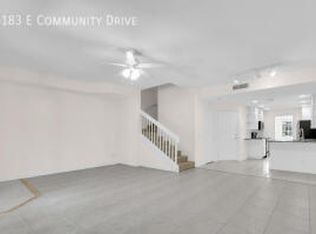 3183 E Community Dr, Jupiter, FL 33458