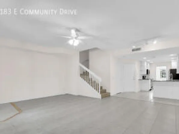 3183 E Community Dr, Jupiter, FL 33458