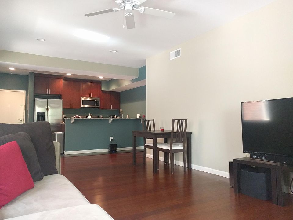 1st image of 2515 Jay Ave APT 205