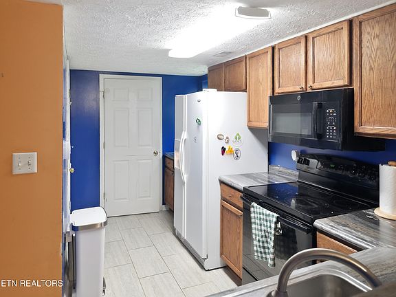 4th image of 1601 Romulus Ln