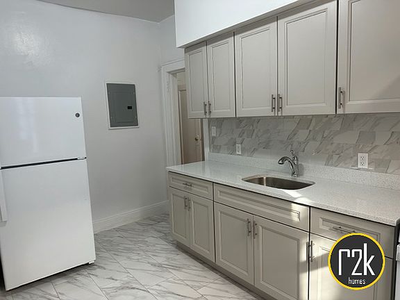 3rd image of 42-46 81st St #2B