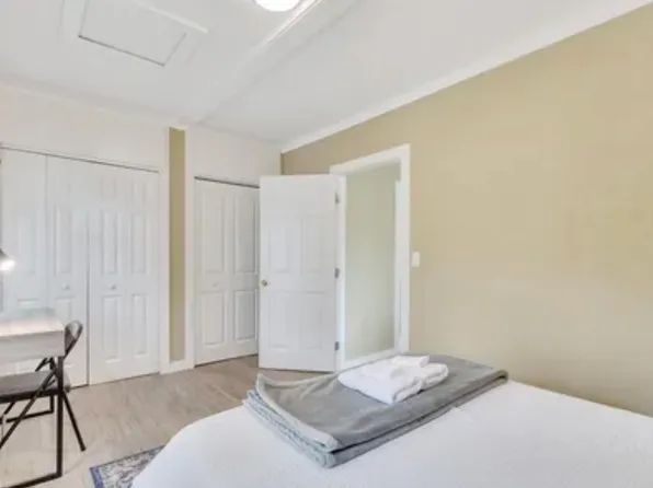 509 W 11th St, Sanford, FL