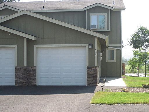 1st image of 594 SW Cliffside Ln