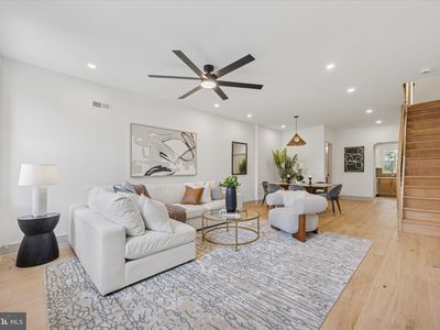 211 Hermit St, Philadelphia, PA, 19128