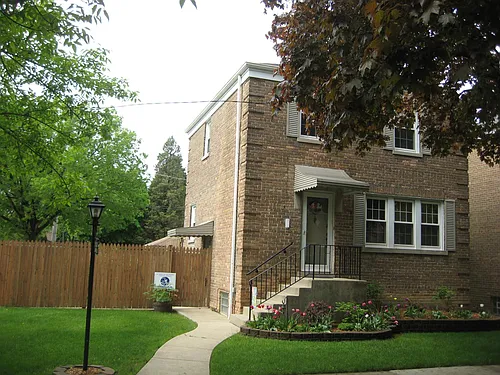 5200 N Larned Ave Photo 1