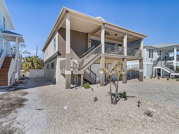2nd image of 109 Gulfview Ave