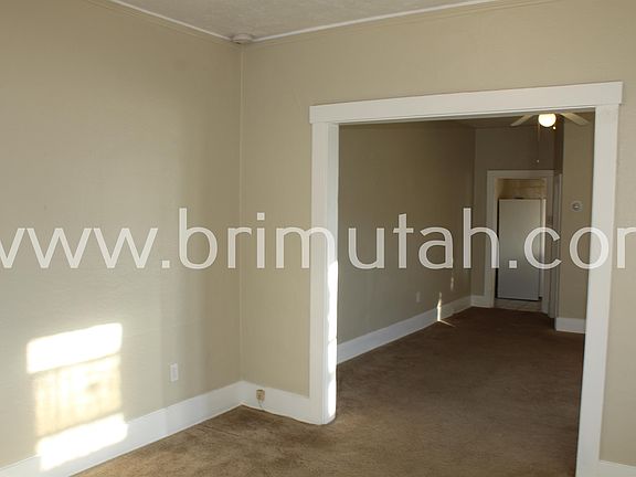 4th image of 740 E 100 S APT 3