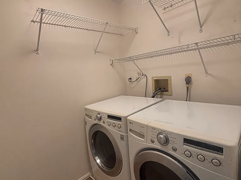 14201 Wolf Creek Pl #6 — Photo 52