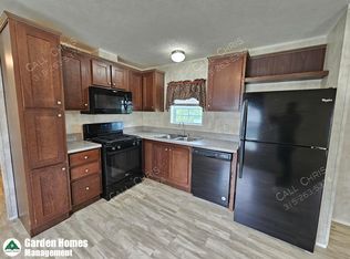 17 Stephens Rd, Apalachin, NY 13732