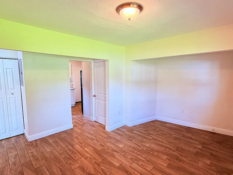 5122 Old Cheney Hwy — Photo 4