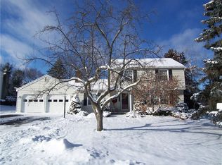 560 Stoneleigh Rd, Oneida, NY 13421