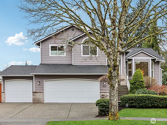 2nd image of 820 123rd Avenue NE