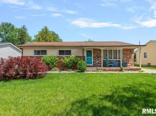 40 Foresters Ln, Springfield, IL 62704