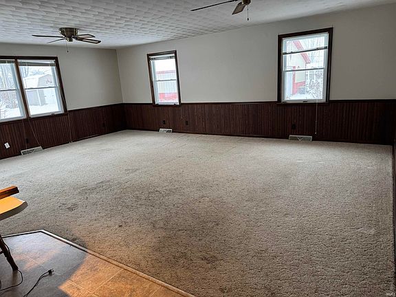 5th image of 7090 W Crestwood Dr