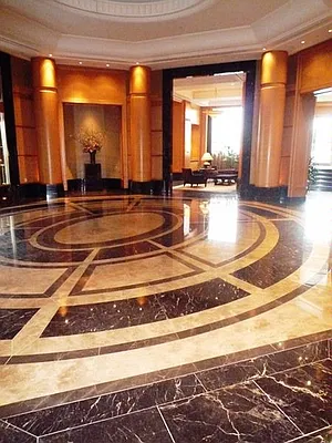 Sold by R New York | media 9