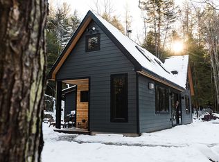 28 Boyle Rd, Freeport, ME 04032