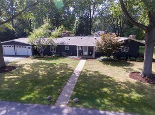 2305 S Shore Dr, Erie, PA 16505
