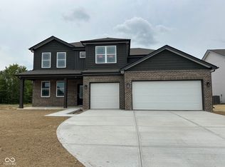 111 Ames Dr, Whiteland, IN 46184