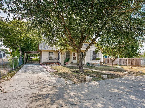 4th image of 815 Capitol Ave