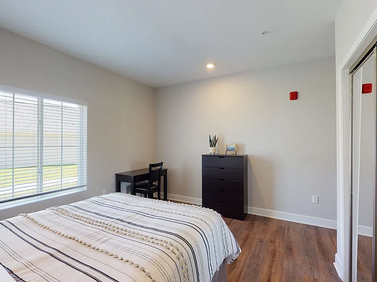 Coastal Club Apartments — Photo 27