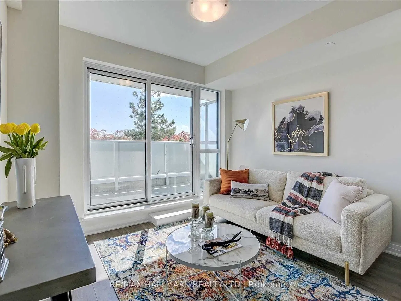 2 bed, $2,450 — Photo 1