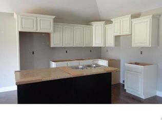 190 Cedar Berry Dr, Washington, MO 63090