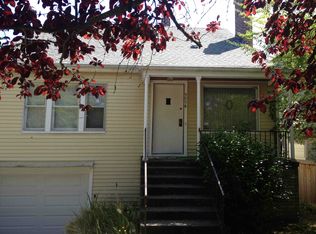 5054 38th Ave NE, Seattle, WA 98105