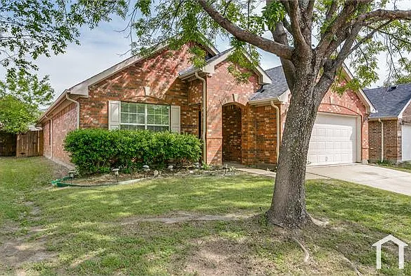 815 Creekside Dr — Photo 15