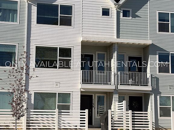 2nd image of 1139 E Hatch Row