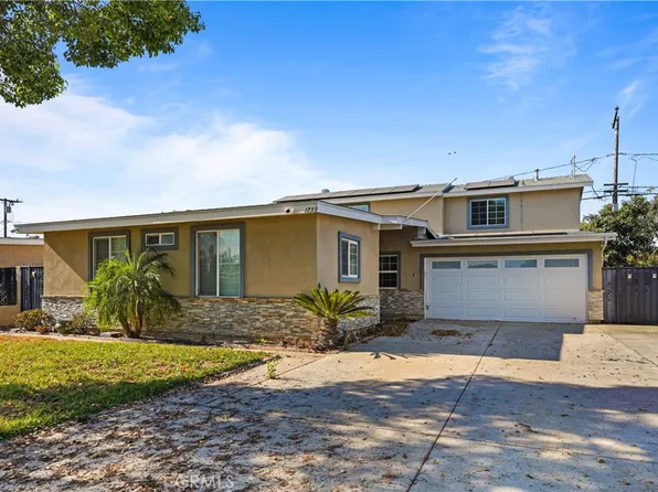 1733 Raymar St, Santa Ana, CA 92703