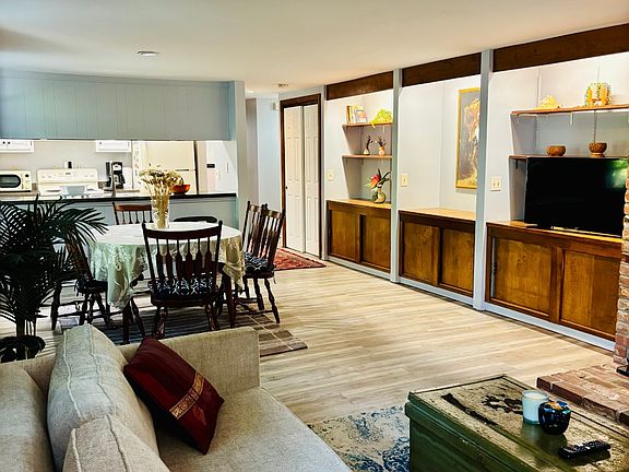 5th image of 16 Halsey St #1