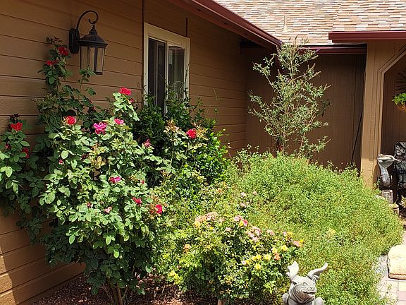 2nd image of 130 Horseback Ln