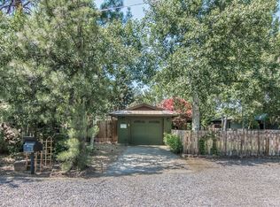 1141 SW Chamberlain St, Bend, OR 97702