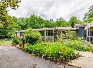 895 Old Canton Rd, Marietta, GA