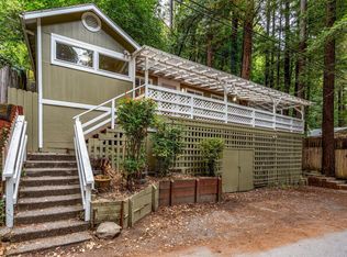 15300 Canyon 3 Rd, Rio Nido, CA 95471