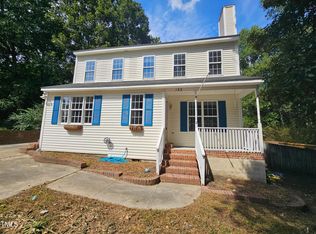 153 Troy Dr, Fuquay Varina, NC 27526