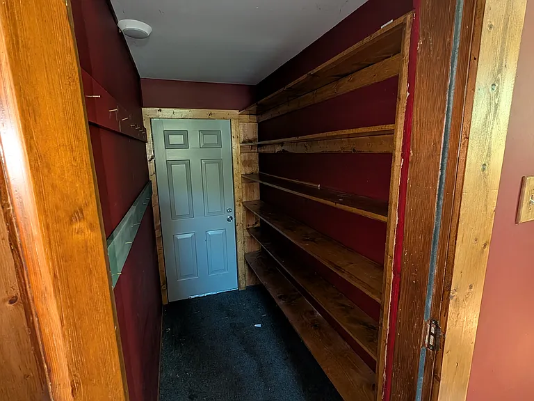 905 Fretz Rd — Photo 8