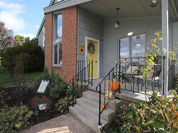 2nd image of 2024 Annandale Ct