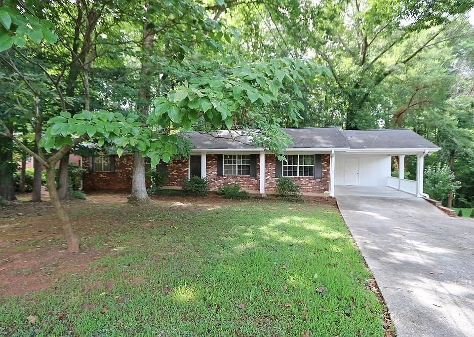 1st image of 4215 Fawn Ln SE