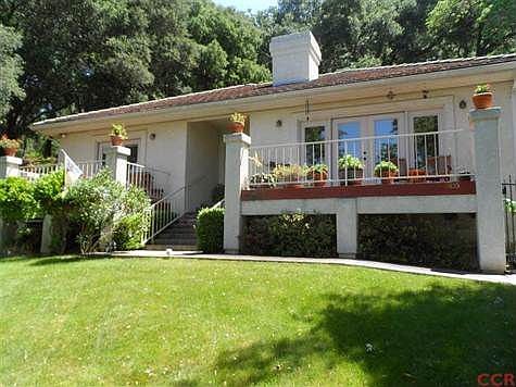 Welcome to 9455 Santa Cruz, a warm & welcoming setting nestled into the West Atascadero hills.