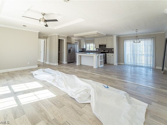 3rd image of 14515 NW 250th St