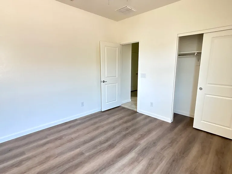 10231 W Southgate Ave — Photo 14