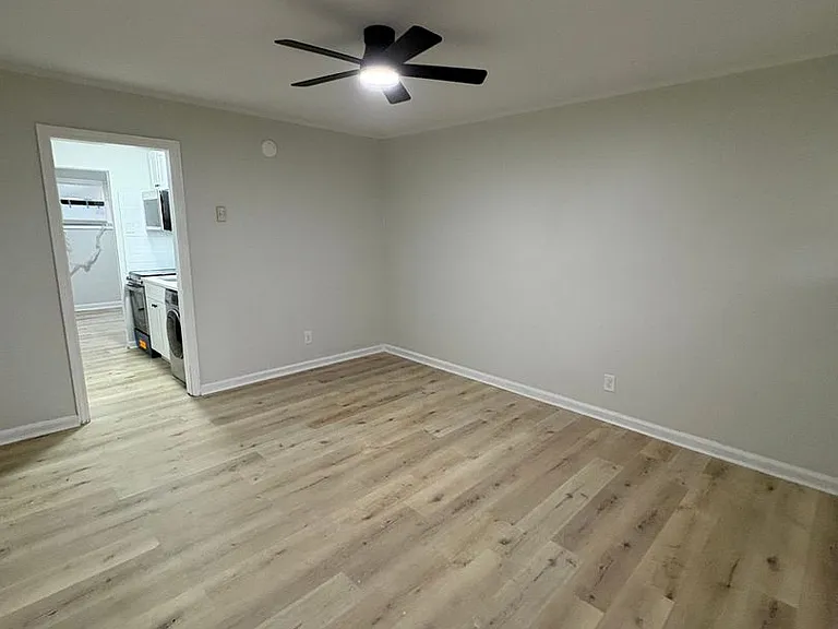 717 Chestnut St — Photo 16