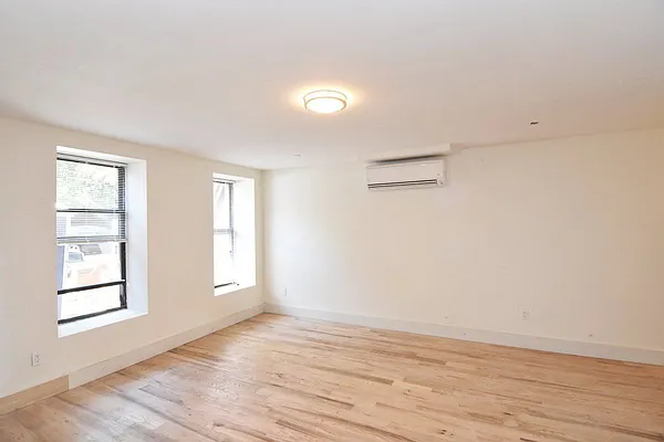 Rented by Bohemia Realty Group | media 3
