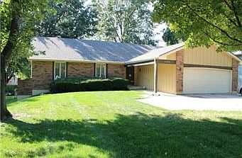 1st image of 1704 NW Ashton Dr