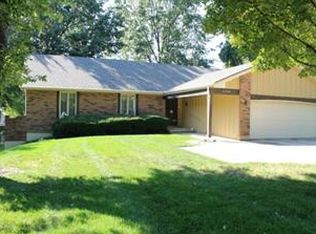 1704 NW Ashton Dr, Blue Springs, MO 64015