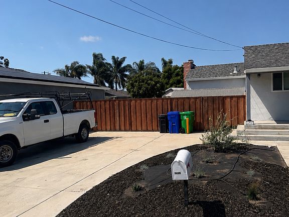 2nd image of 16944 Los Reyes Ave
