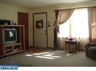 325 Hillcrest Ave, Blackwood, NJ