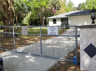 5615 Burts Park Rd, De Leon Springs, FL 32130