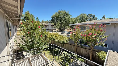 190 Sierra Dr #C Photo 1 190 Sierra Dr #C Photo 1